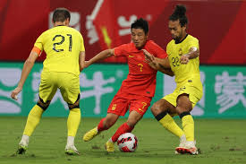 与乌迪内斯